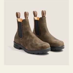 Blundstones Originals High Tops - Brand new in box!
